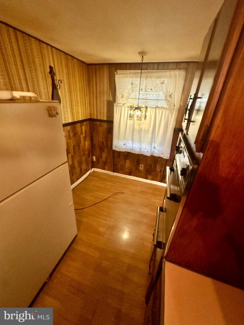 201 Emerald Lane photo 10