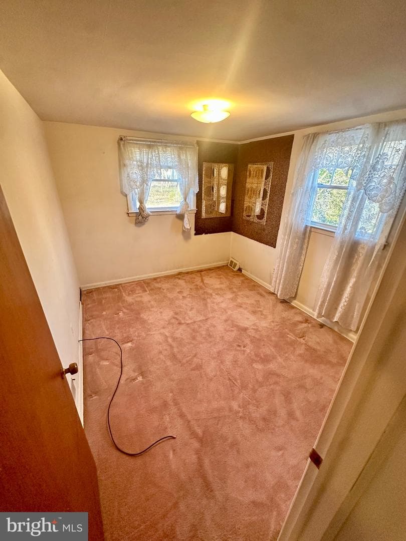 201 Emerald Lane photo 18