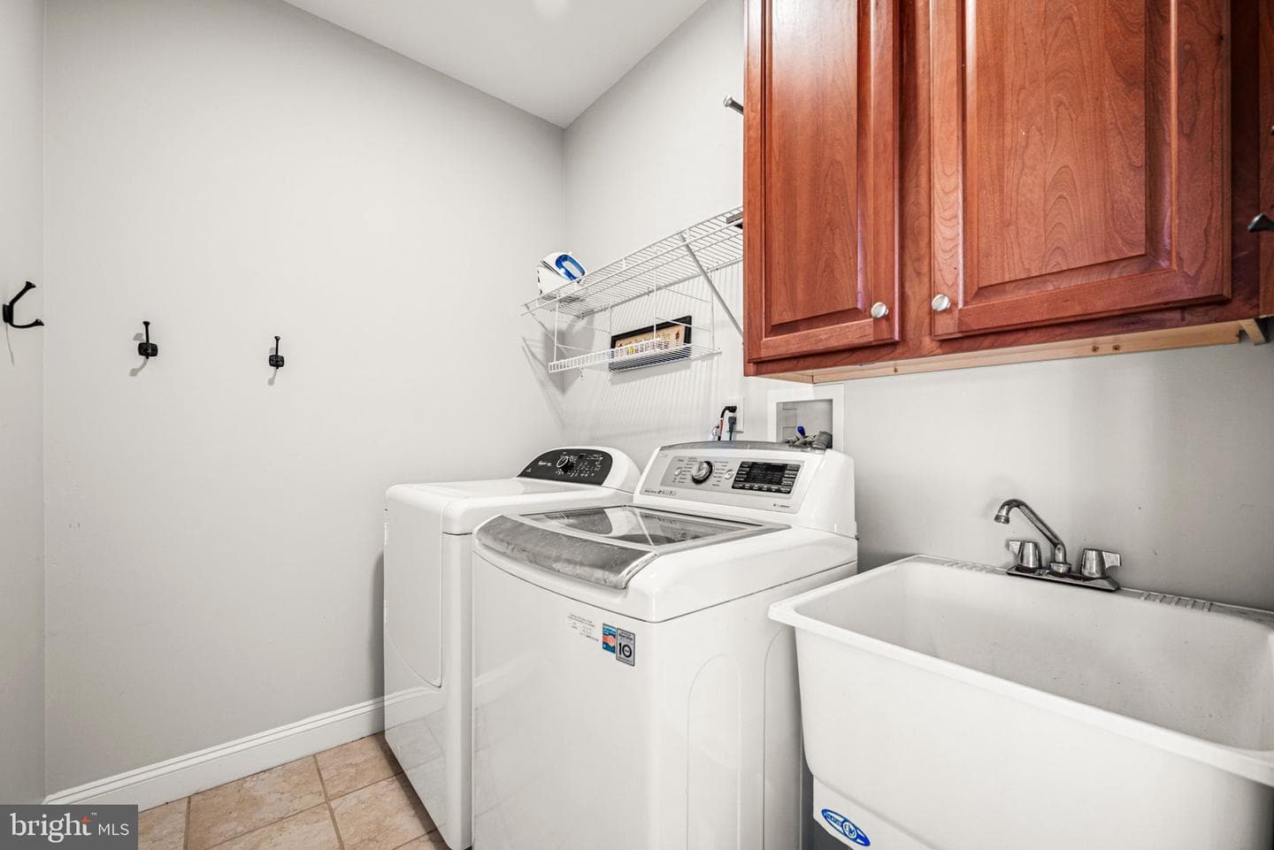 3245 Sarum Farm Lane photo 12