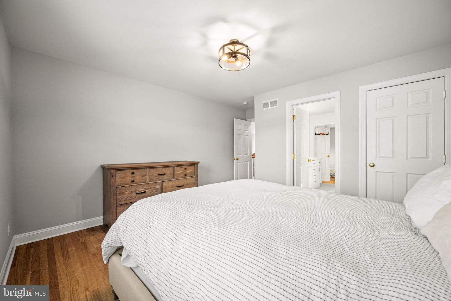 3245 Sarum Farm Lane photo 29