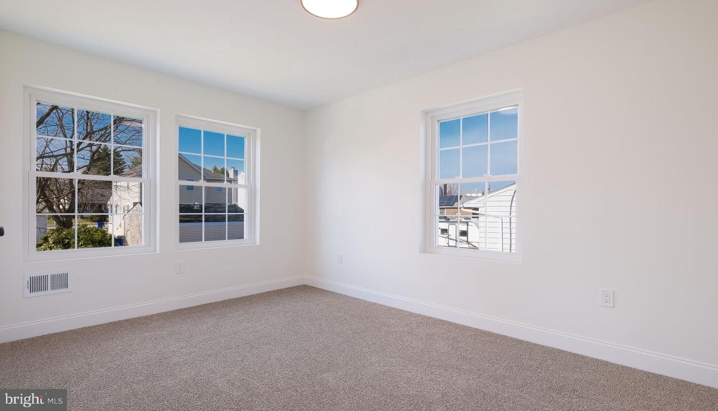 108 Patterson Road photo 24