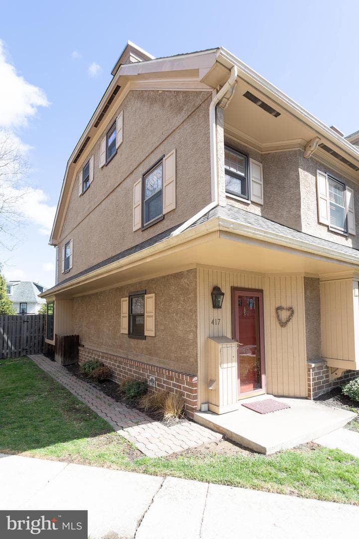 417 Eagle Road photo 2