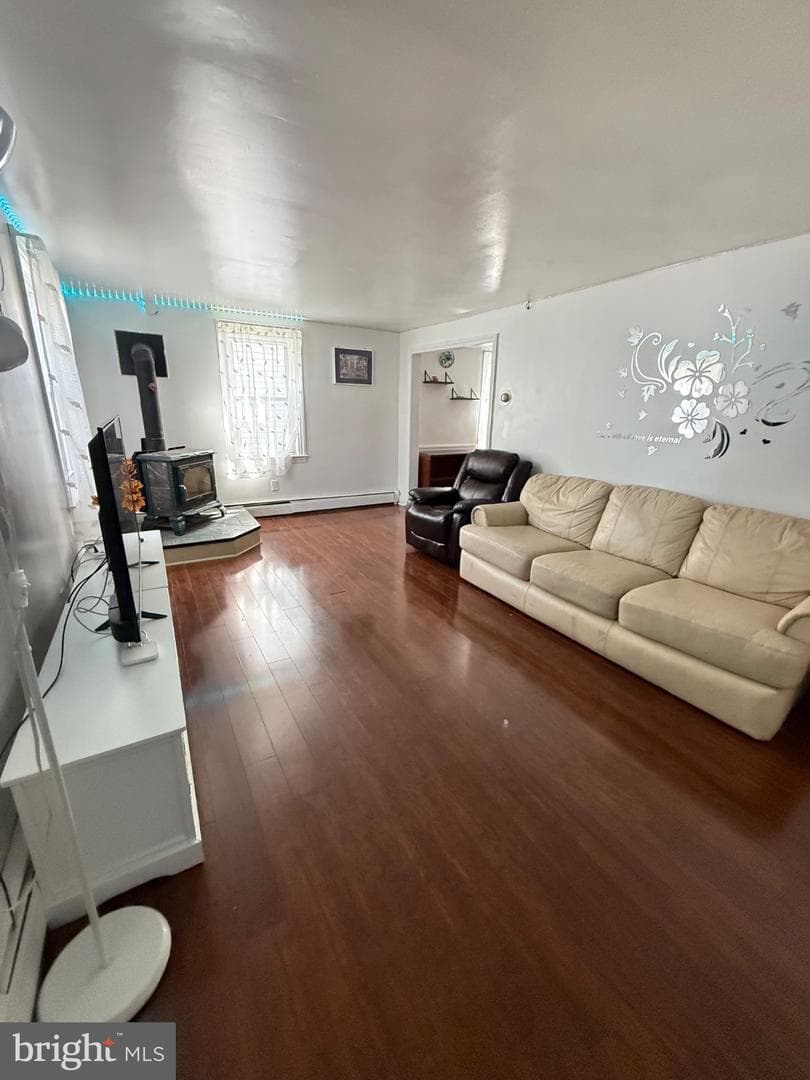 214 Pine Road photo 2