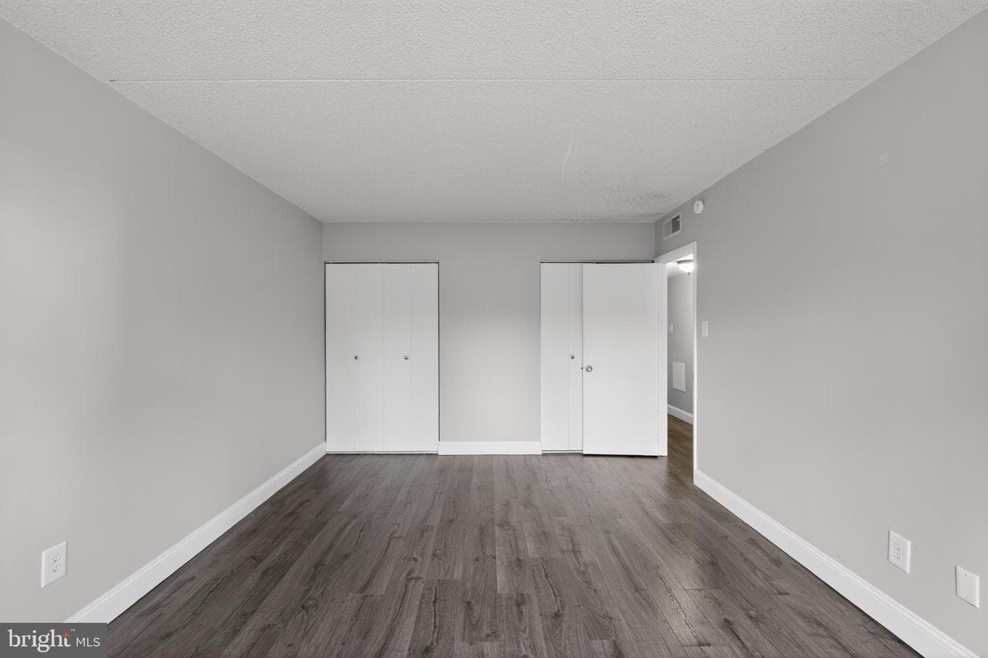 364 Saybrook Lane photo 12