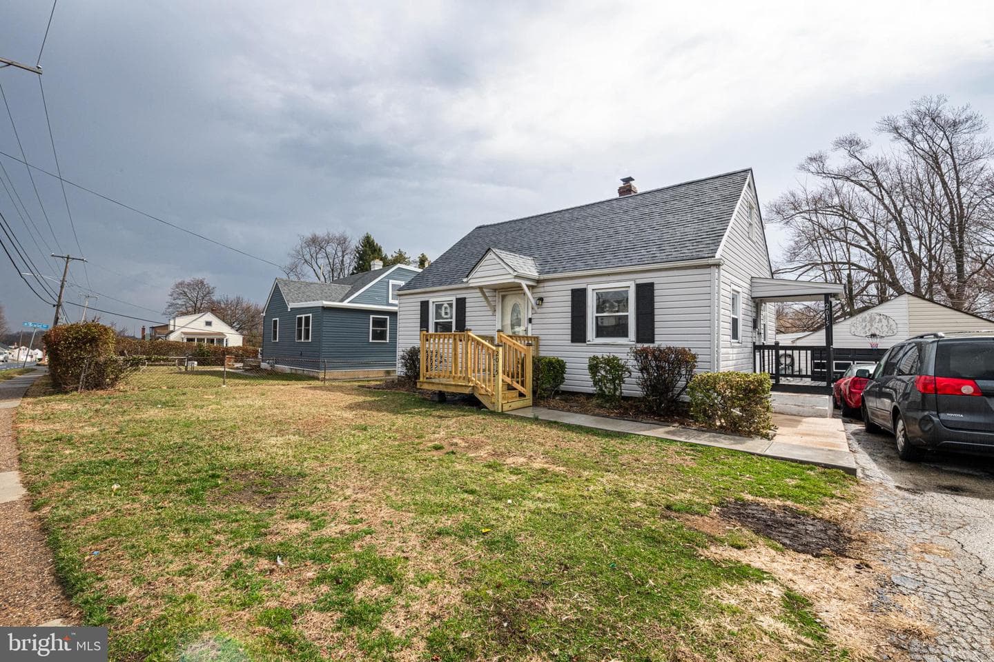 2015 Dutton Mill Road photo 2