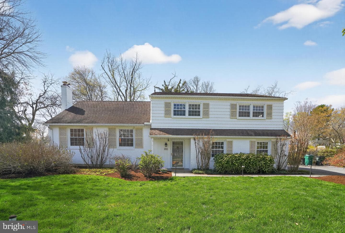 211 Fairfield Drive