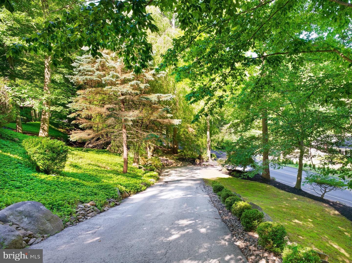 3300 Sawmill Road photo 31
