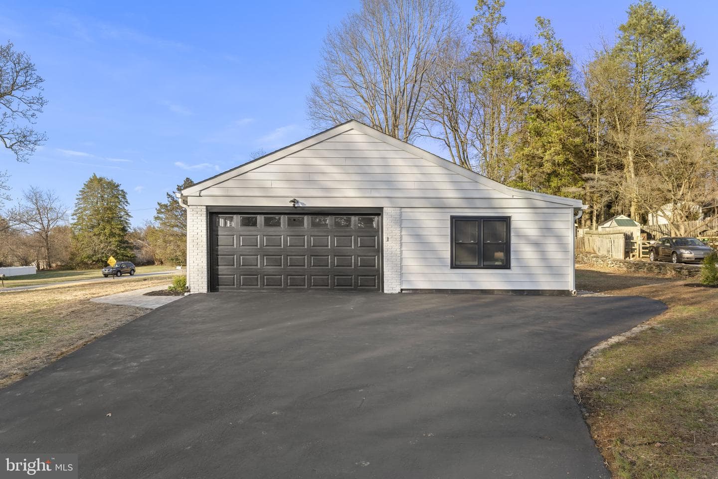 499 Collins Drive photo 83