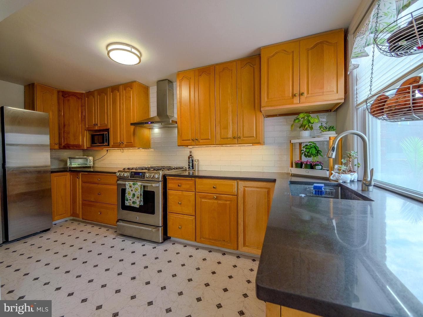854 Gainsboro Road photo 14