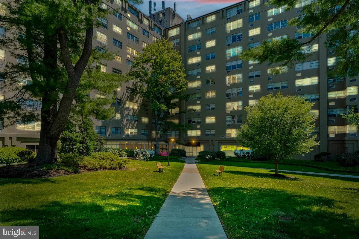 1030 E Lancaster Avenue #431 photo 30