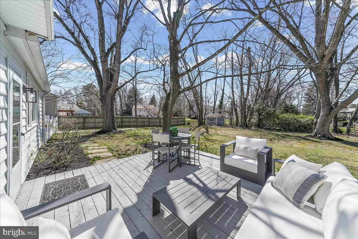 205 Garnet Lane photo 35