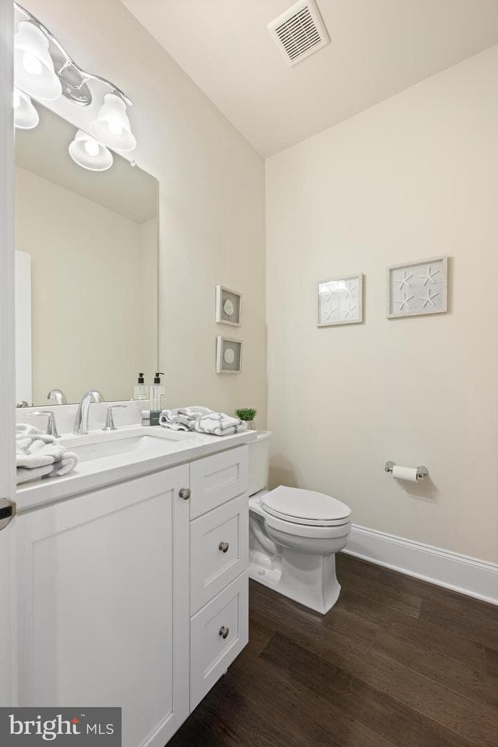 3860 Meadow View Farm Road photo 20