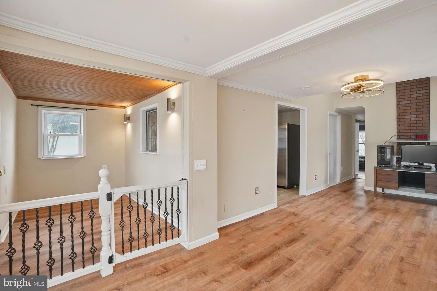 2502 Williams Ave photo 10