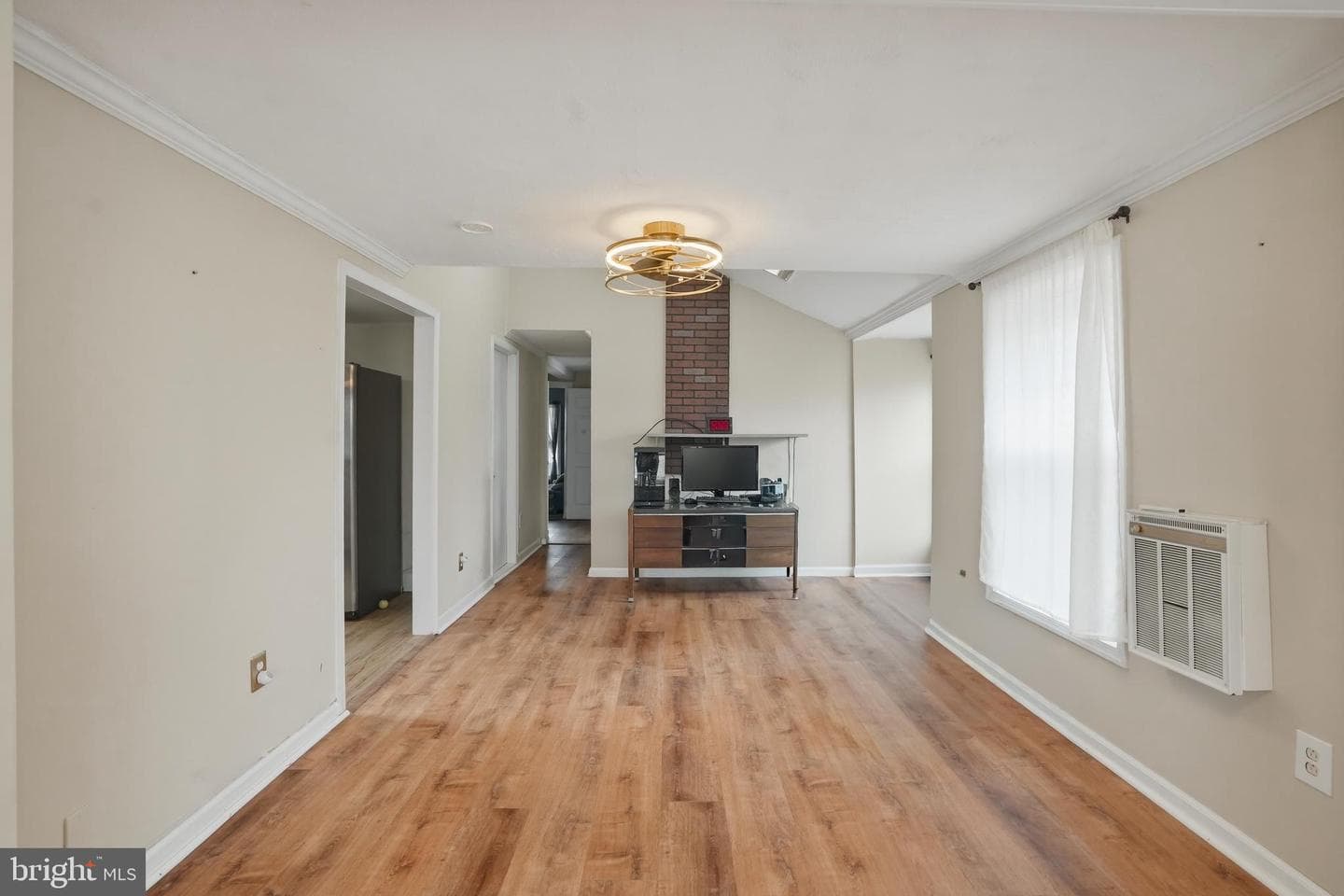 2502 Williams Ave photo 11