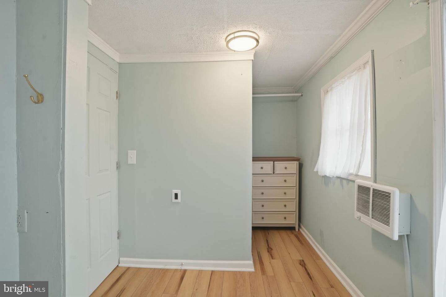 2502 Williams Ave photo 21