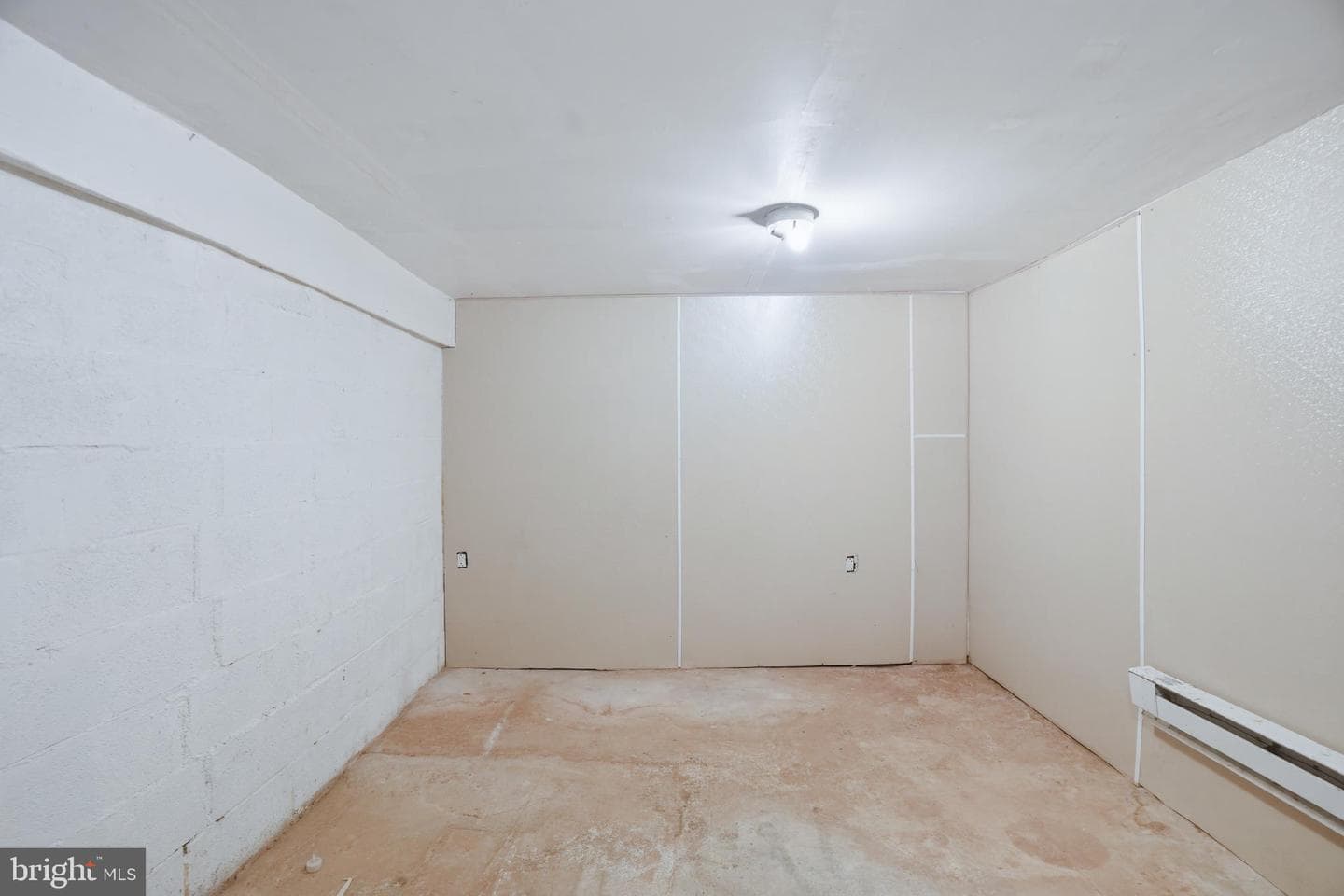 2502 Williams Ave photo 29