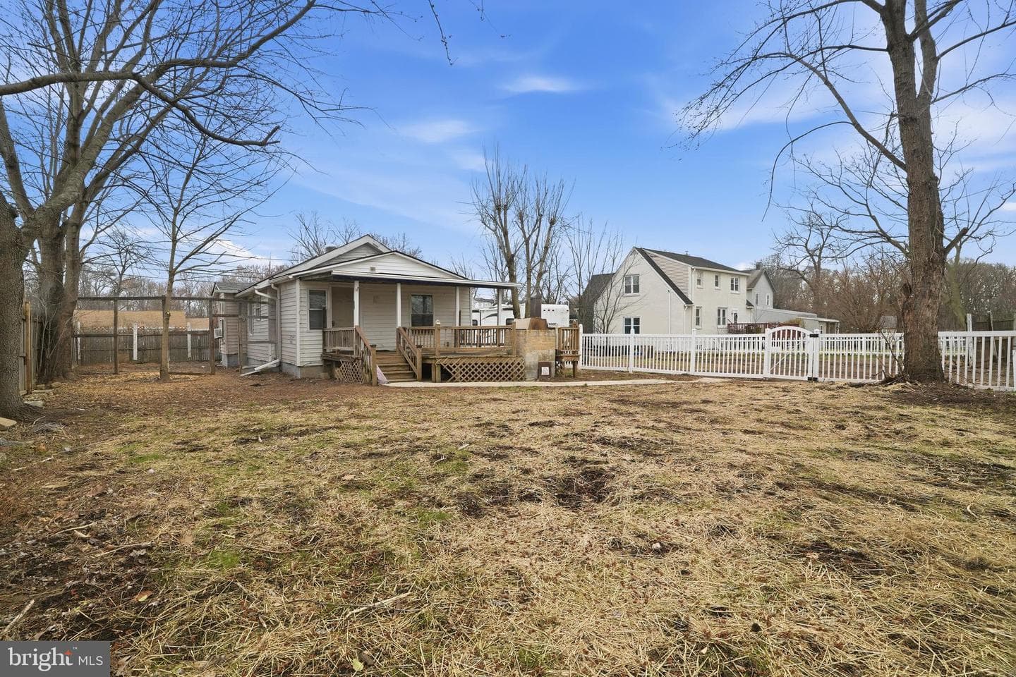 2502 Williams Ave photo 36
