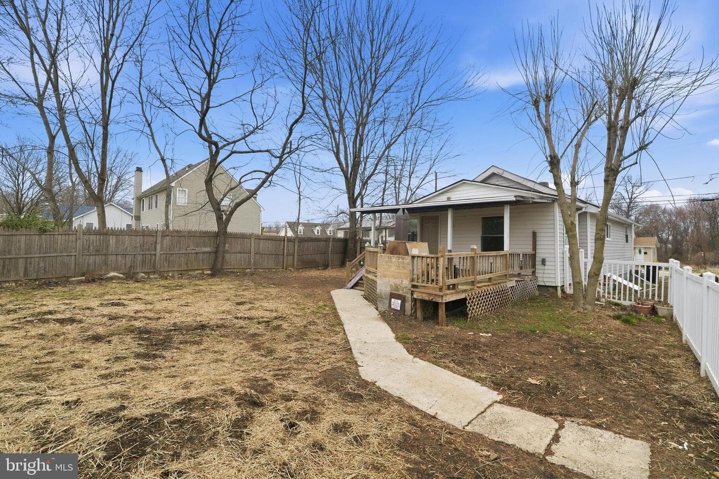 2502 Williams Ave photo 38