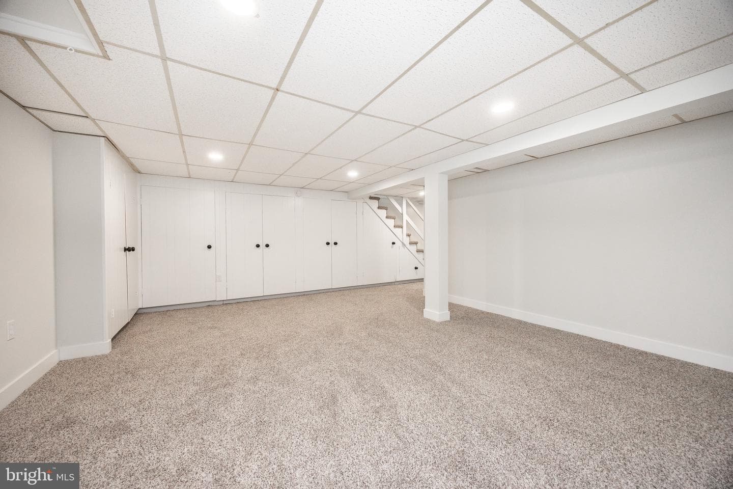 465 Hawarden Road photo 26