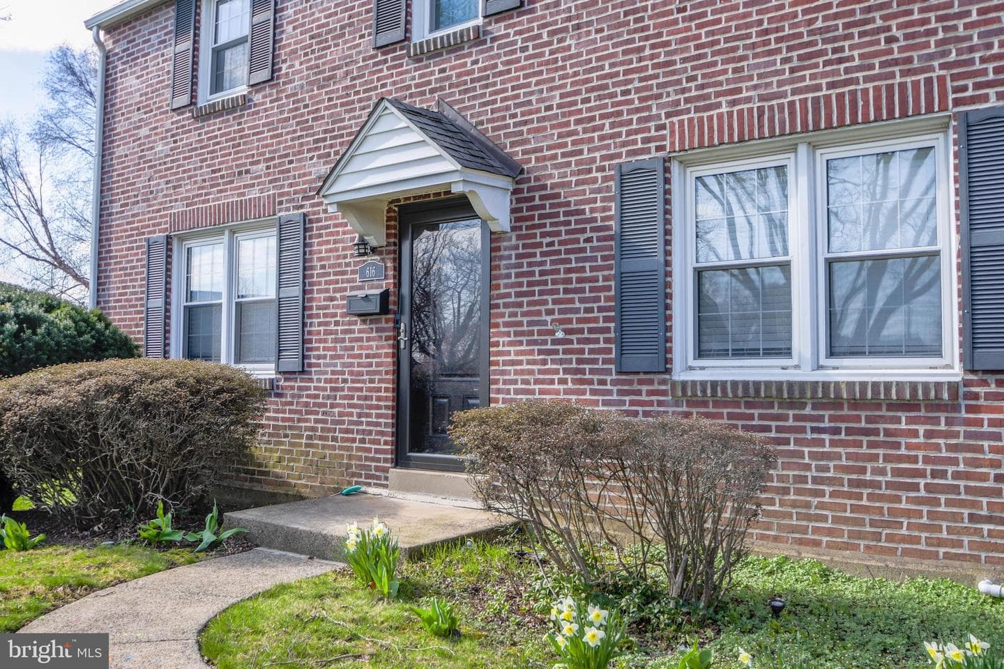 616 Wayne Avenue photo 8