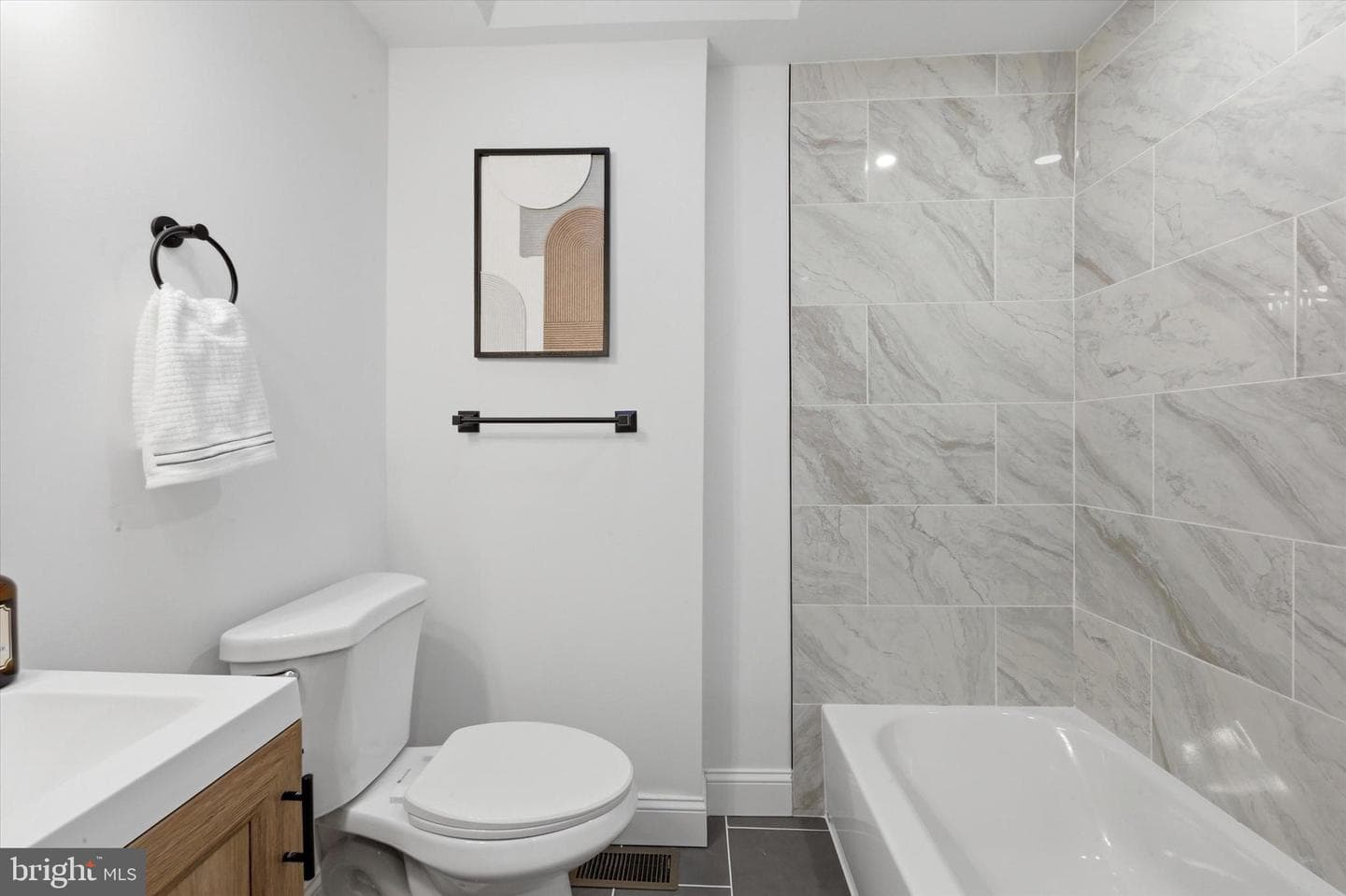 334 Mulberry Street photo 12