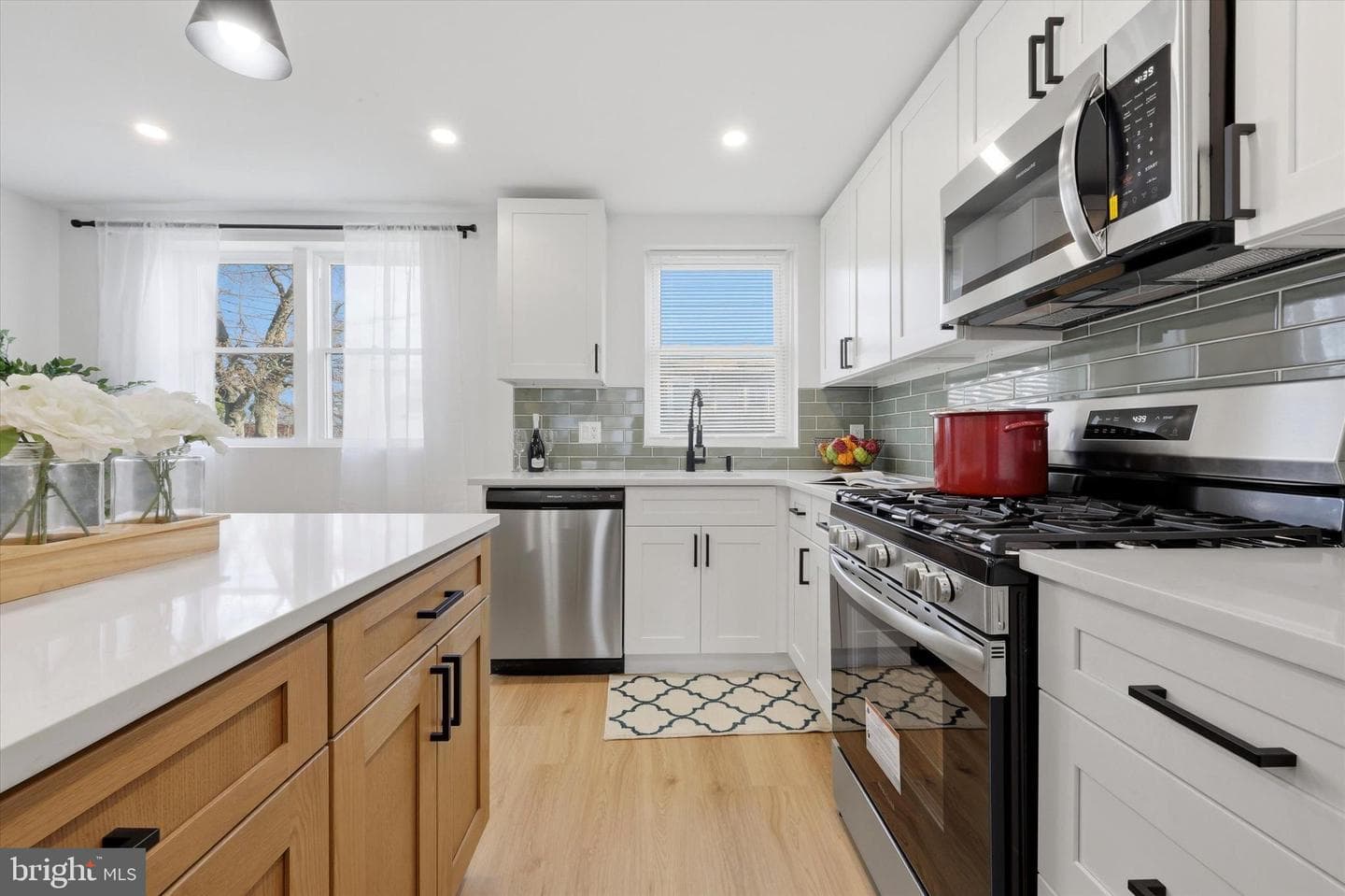 334 Mulberry Street photo 4