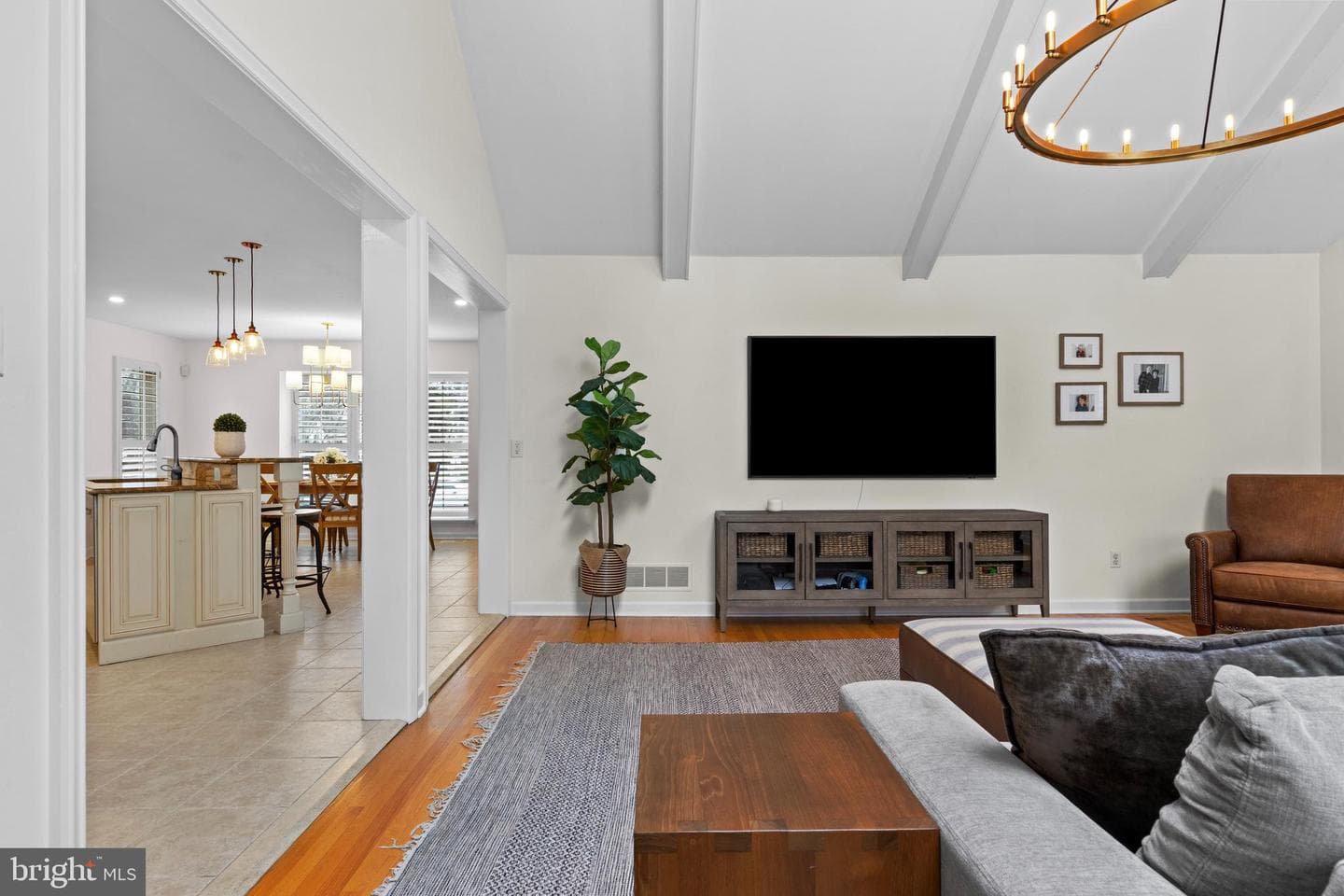 217 Ravenscliff Road photo 31