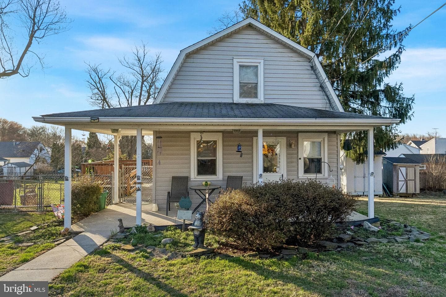 309 E Dutton Mill Road photo 1