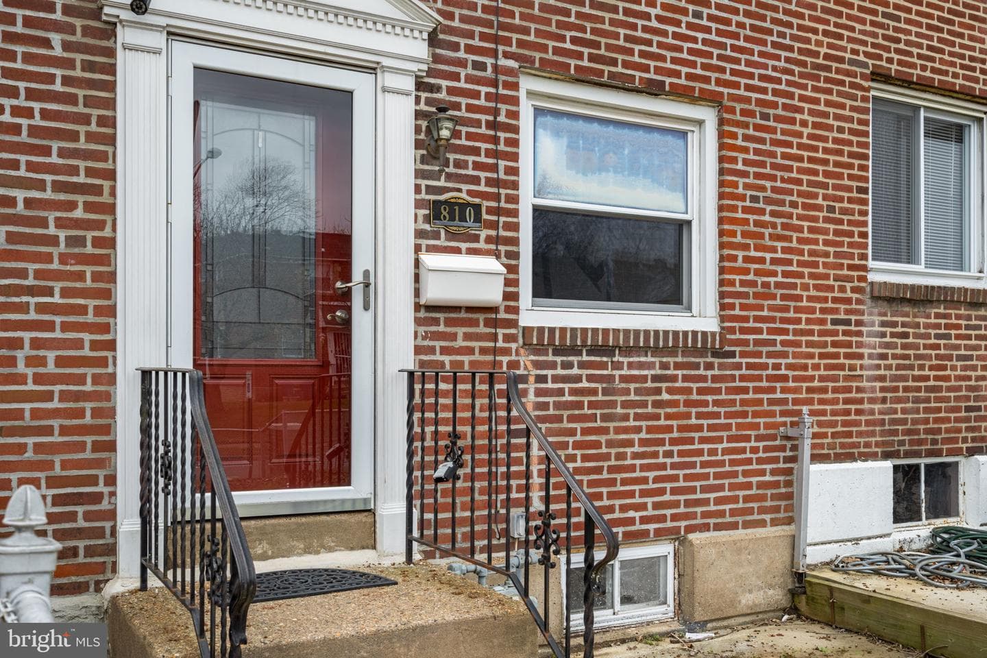 810 Bennington Road photo 2