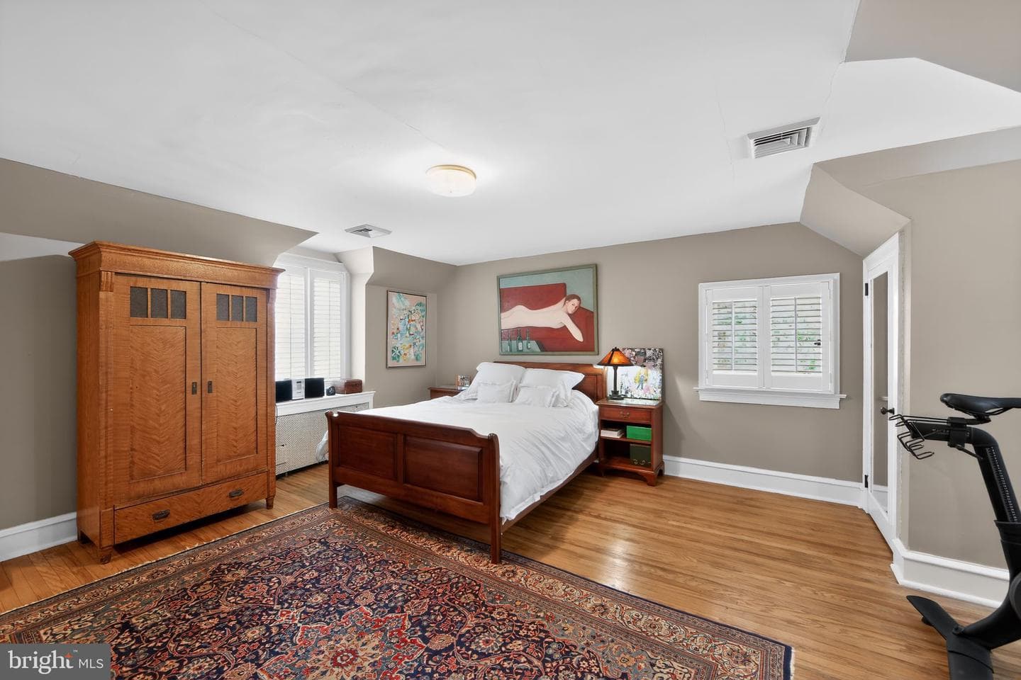 306 Windsor Avenue photo 24