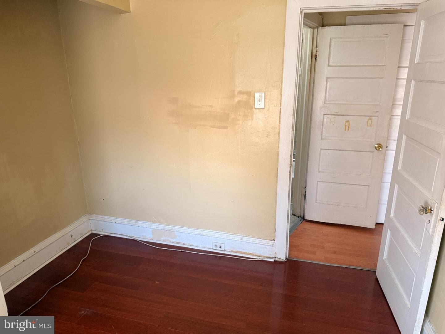 914 Marshall photo 17