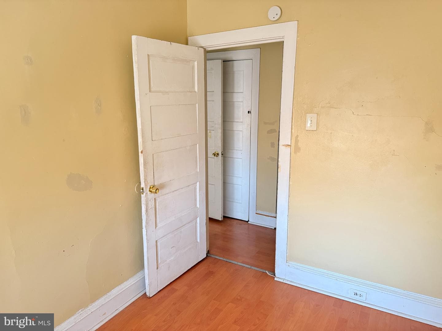 914 Marshall photo 19