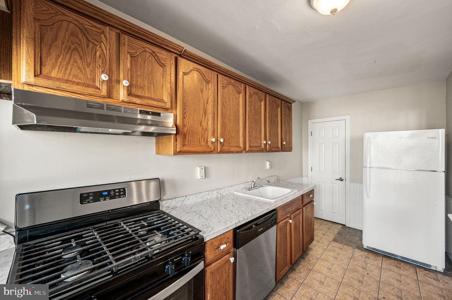 209 Wabash Avenue photo 11