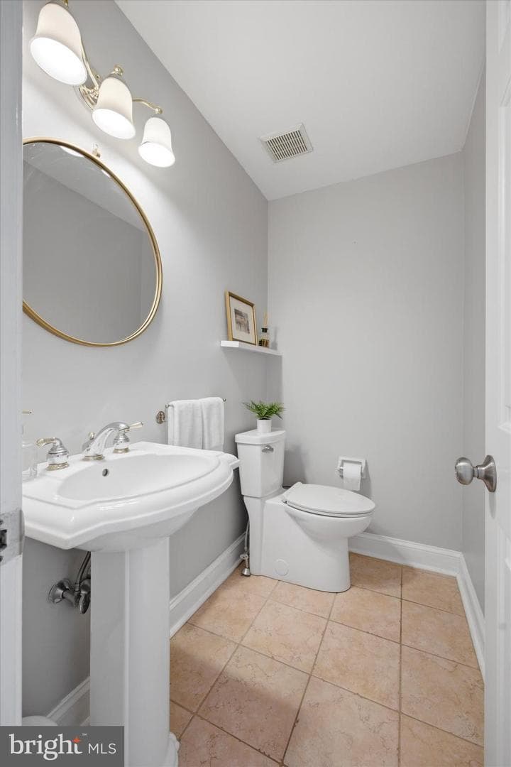 50 Allyssa Drive photo 13