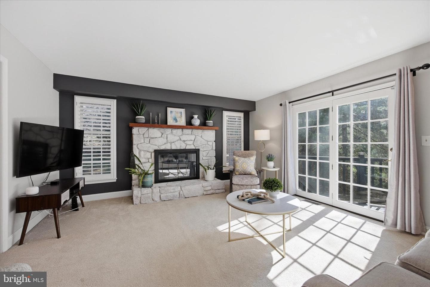 50 Allyssa Drive photo 8