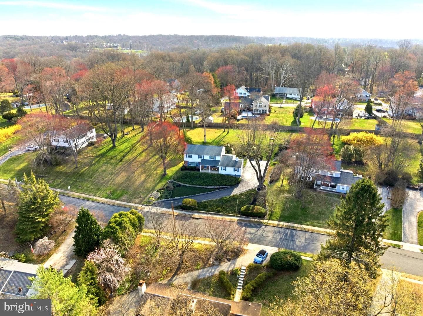 221 Foxcroft Road photo 59