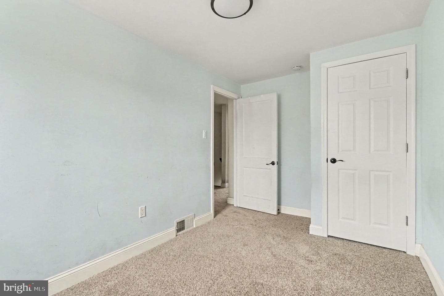 798 Bennington Road photo 16