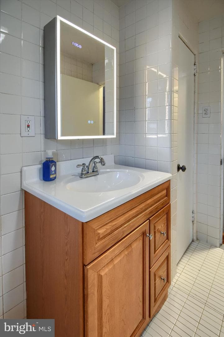 4 Bullens Lane photo 29