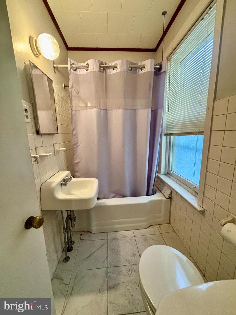 955 Ashland Avenue photo 5