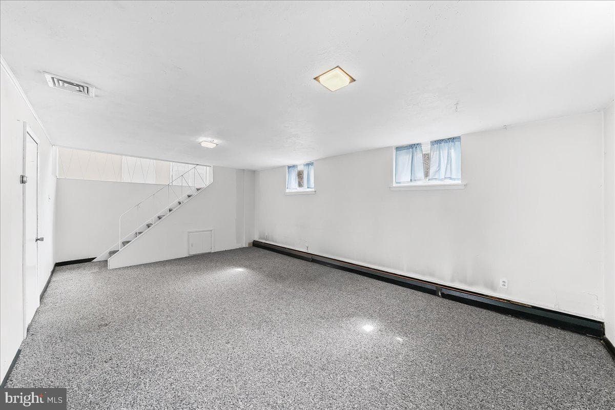 106 Lindbergh Avenue photo 31