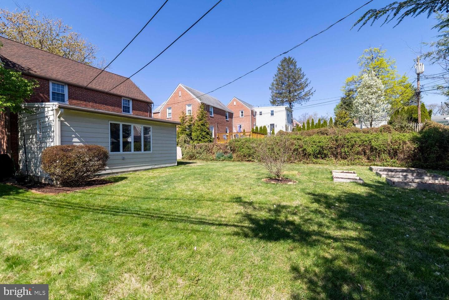 315 Edgemore Road photo 32