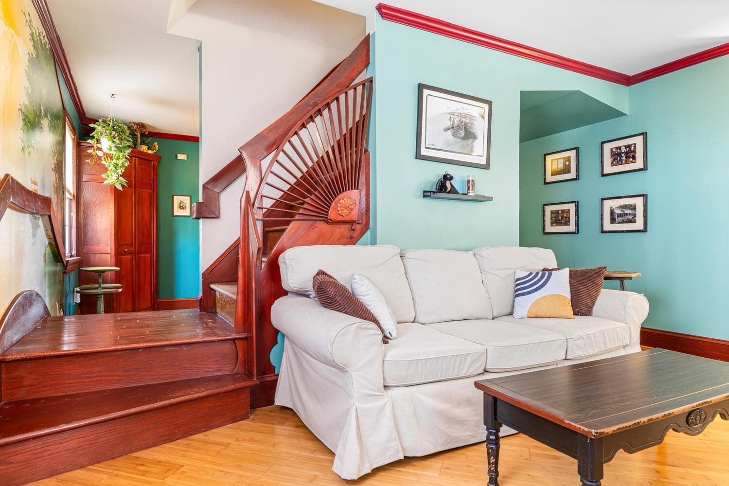 315 Edgemore Road photo 6