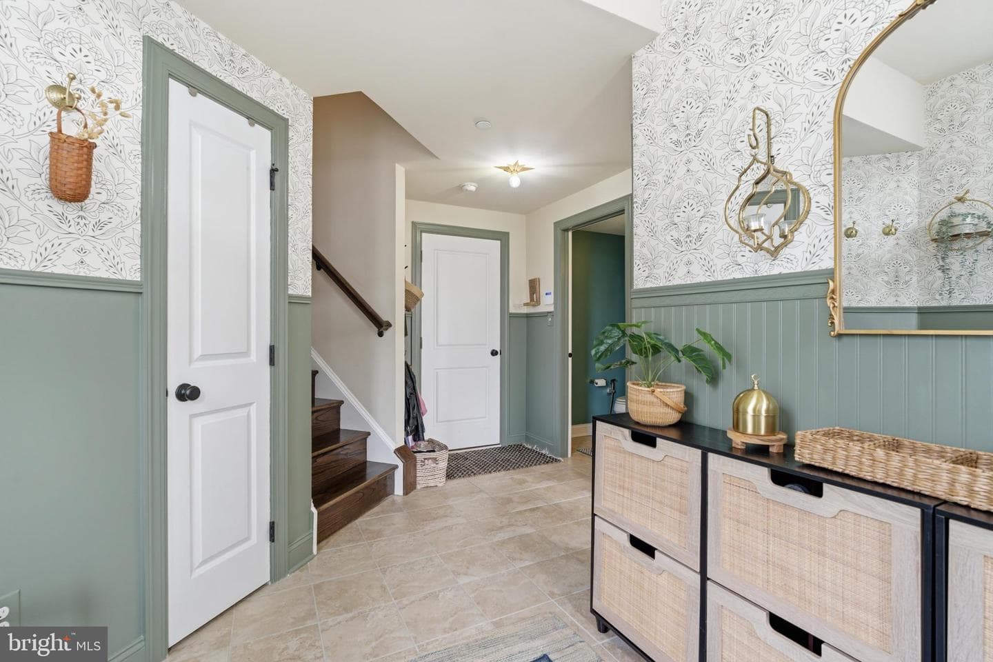 101 Murray Lane photo 4