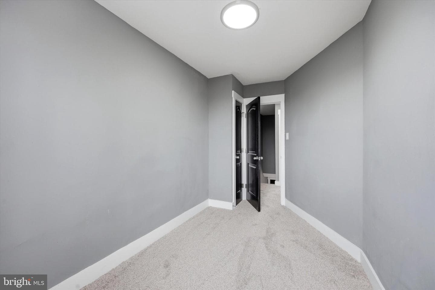 6866 Clover Lane photo 13