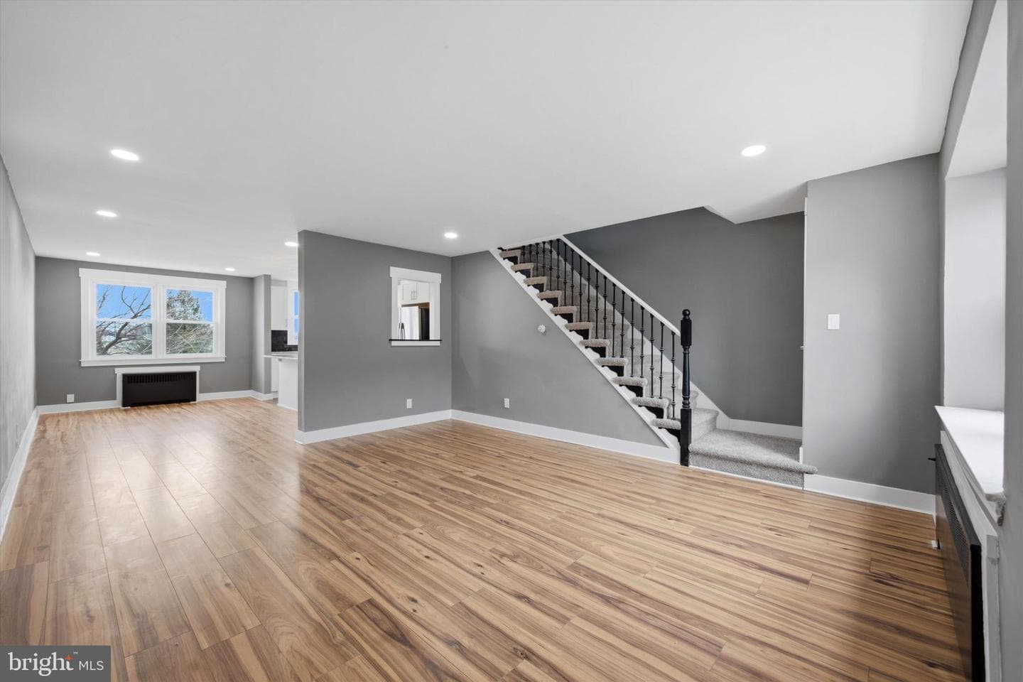 6866 Clover Lane photo 3