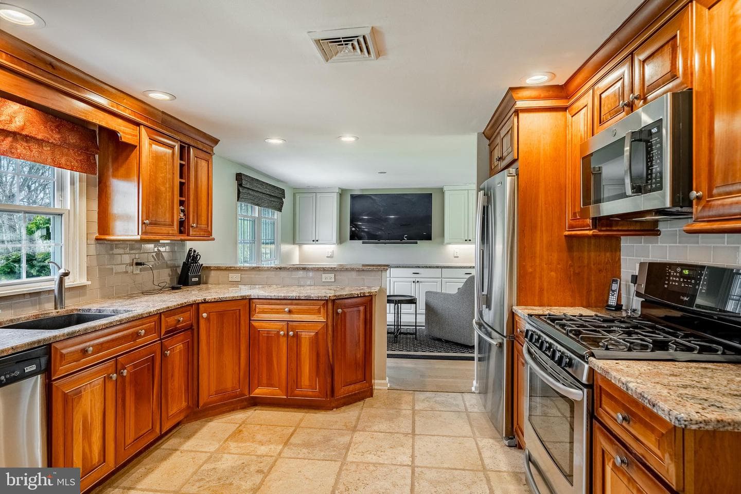 14 David Drive photo 8