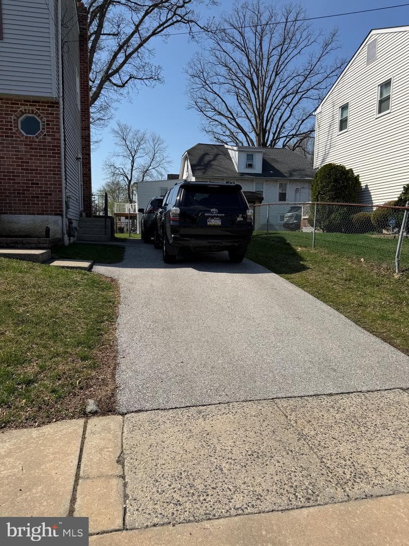 715 Swarthmore Avenue photo 33