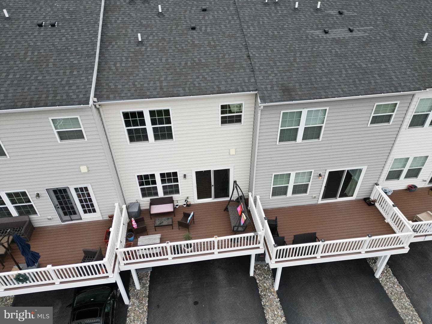 24 Chamberlain Court photo 42