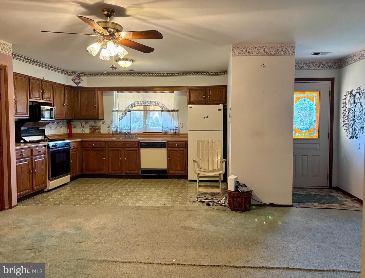 401 Marsden Avenue photo 4