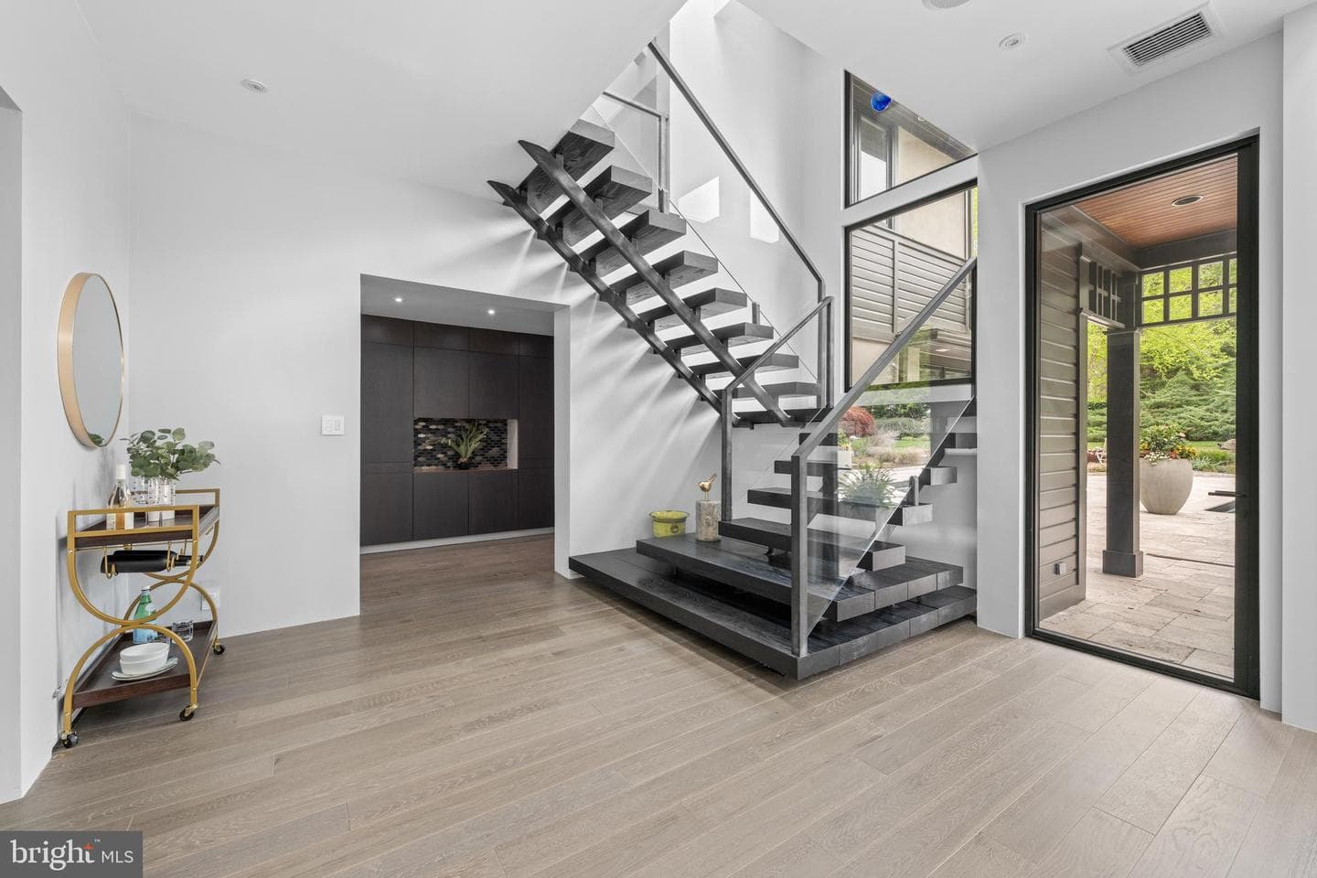 850 Lesley Road photo 14